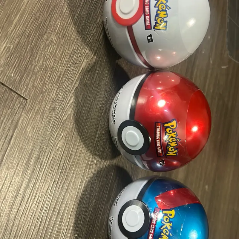 Pokémon Pokeballs assorted