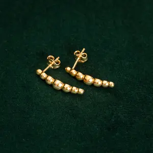 18k Gold earrings