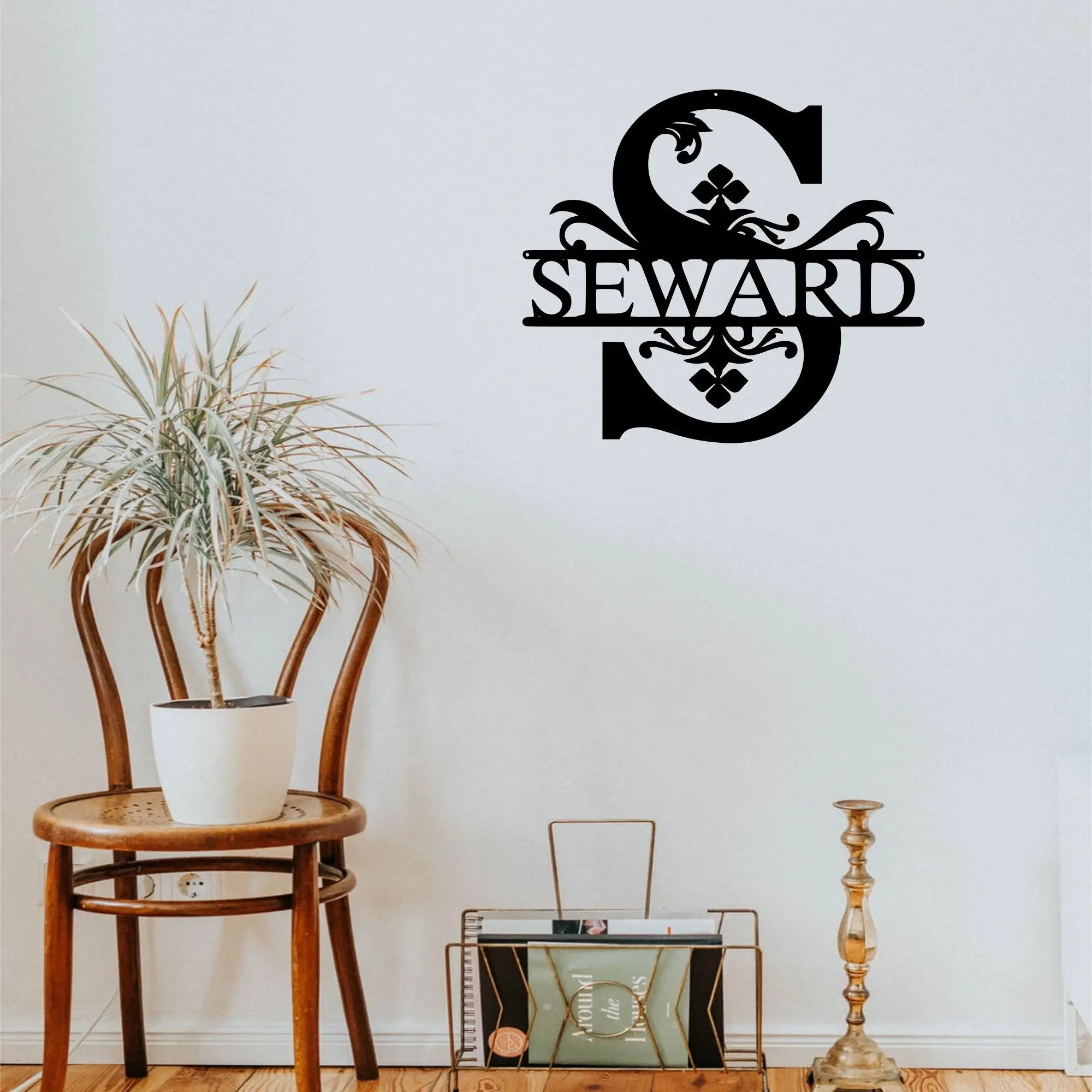 Regal Split Letter Monogram