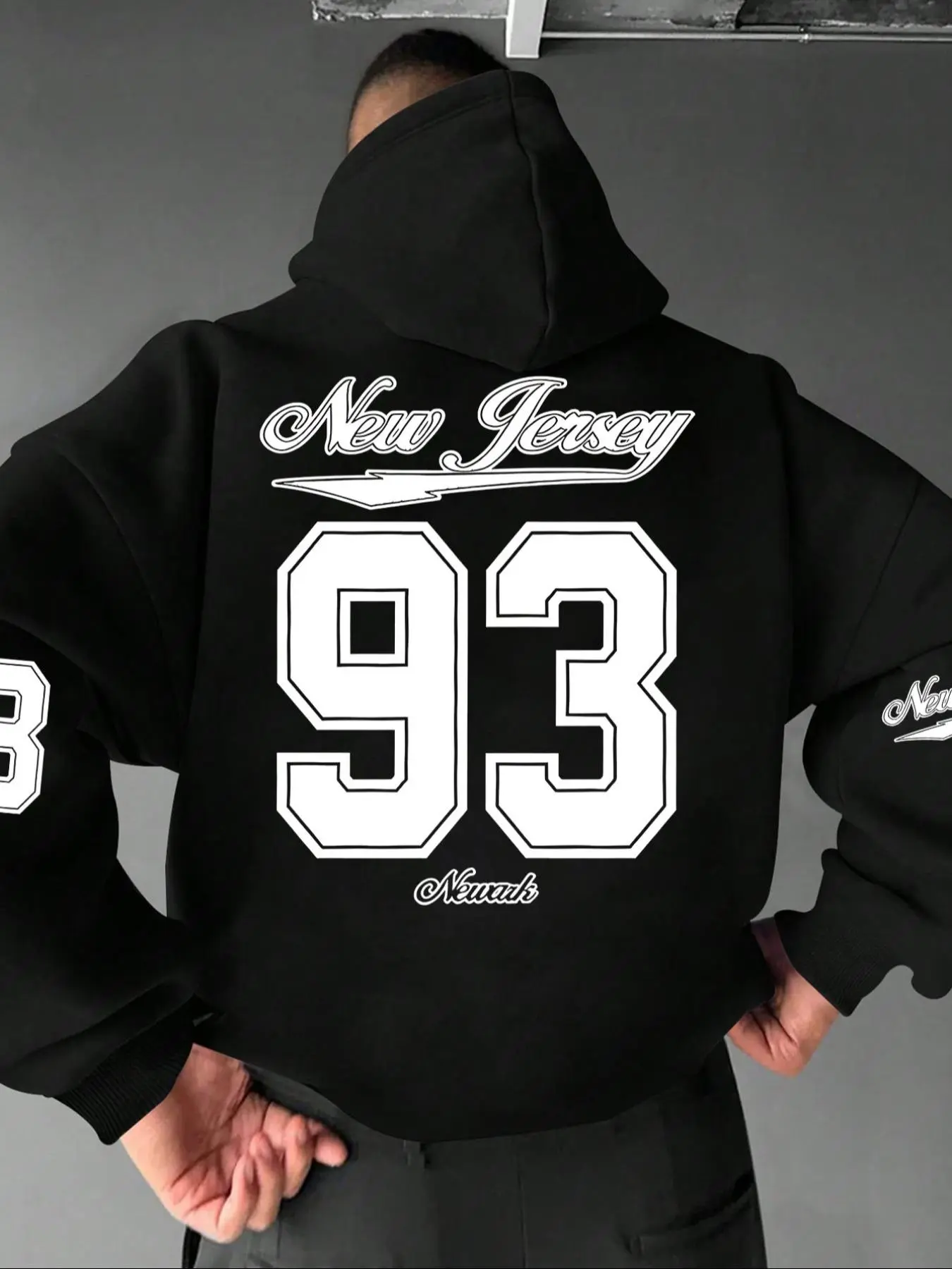 Men's Number Print Thermal Lined Hoodie, Casual Sporty Hoodies, Casual Regular Fit Long Sleeve Hooded Sweatshirt for Fall & Winter, Casual Cozy Sweatshirt, Men's Top for Daily Wear, Pullover