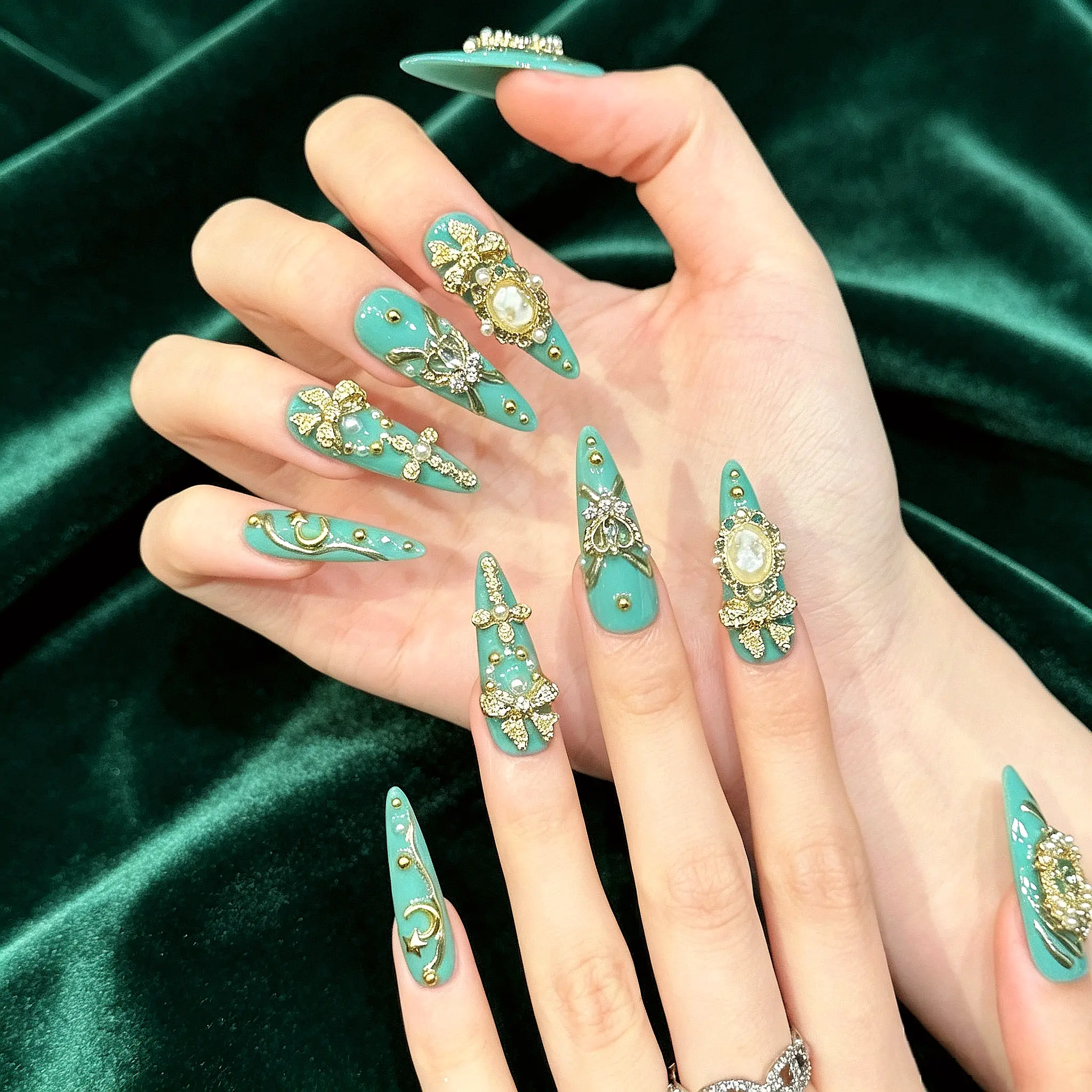 Luxury Heavy-crafted Press On Nails Multiple Nail Shapes Handmade Reusable 10pcs Free Kit SPRINGLETTER NAILS