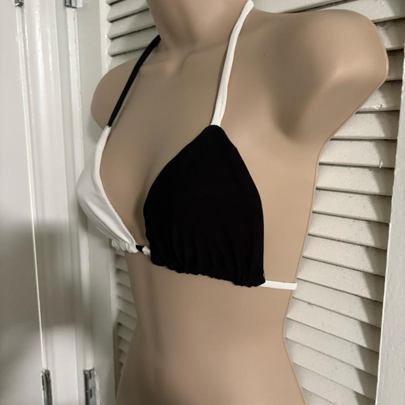 Large 2-Toned Bikini with Stylish Black and White Combination and Elegant Side-Tie Design for Beachwear