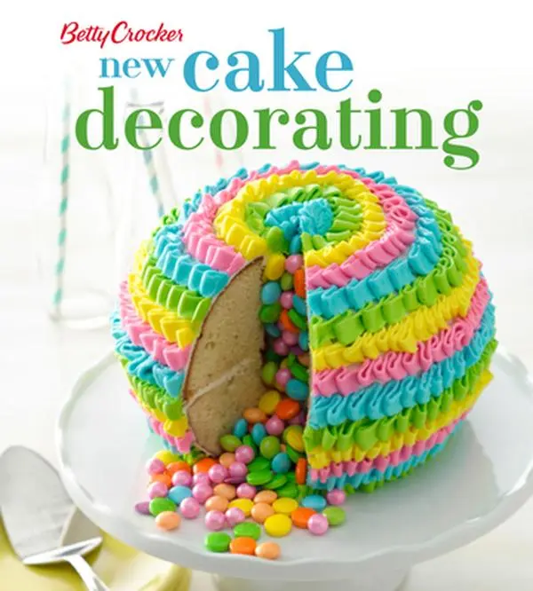 USED Book - Betty Crocker New Cake Decorating by Betty Crocker (Hardcover) - english