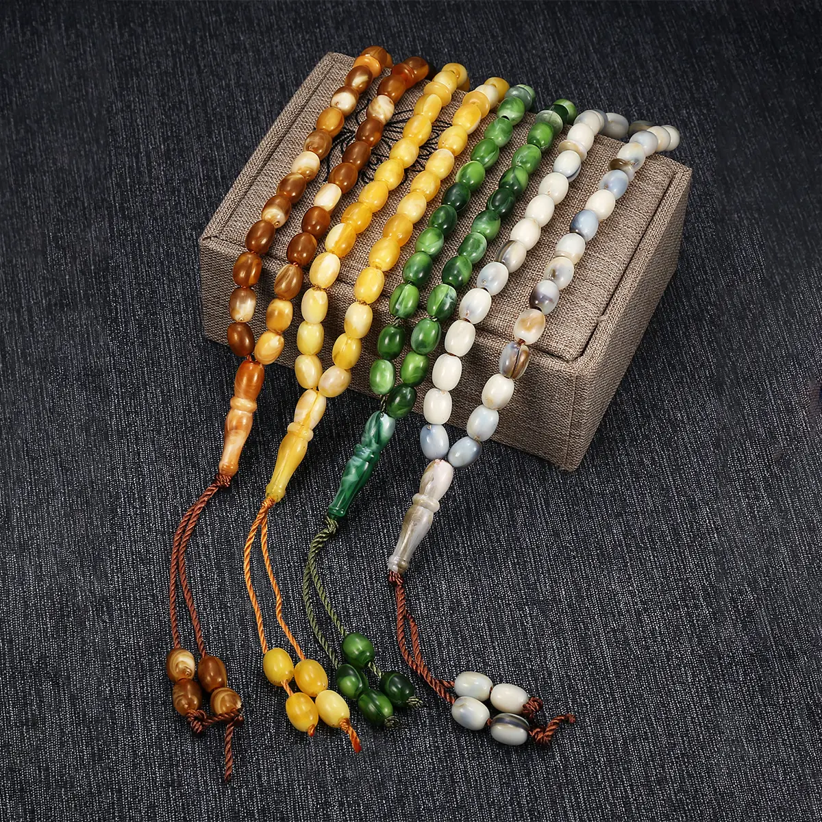 4pc acrylic oval beads, prayer beads, Buddhist beads, suitable as accessories for both men and women 4pc acrylic oval beads, prayer beads, Buddhist beads, suitable as accessories for both men and women
