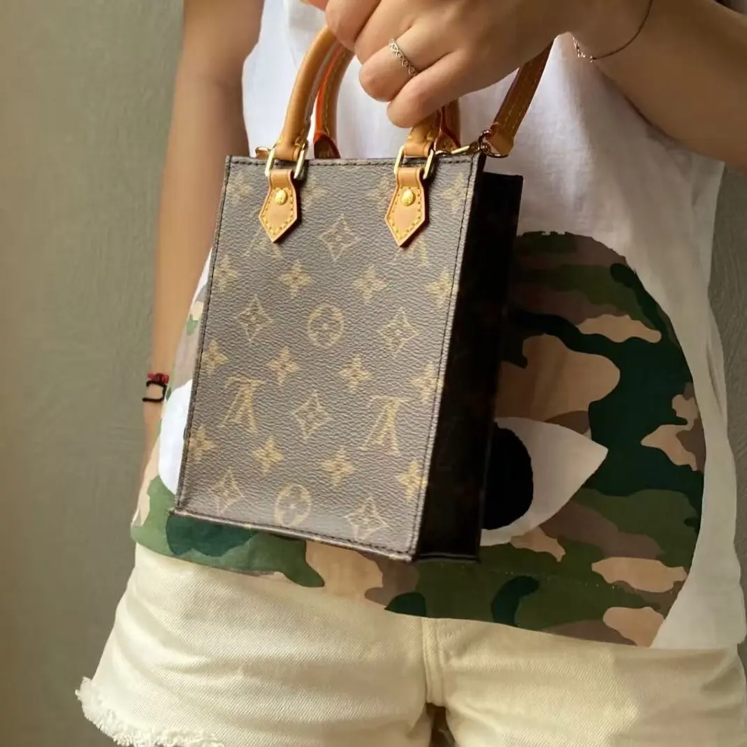 Pre-owned Louis Vuitton LouisVuitton bag