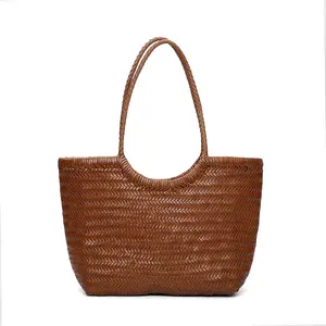 Versatile Fashion New Summer Travel Ladies Woven Shoulder Handbag