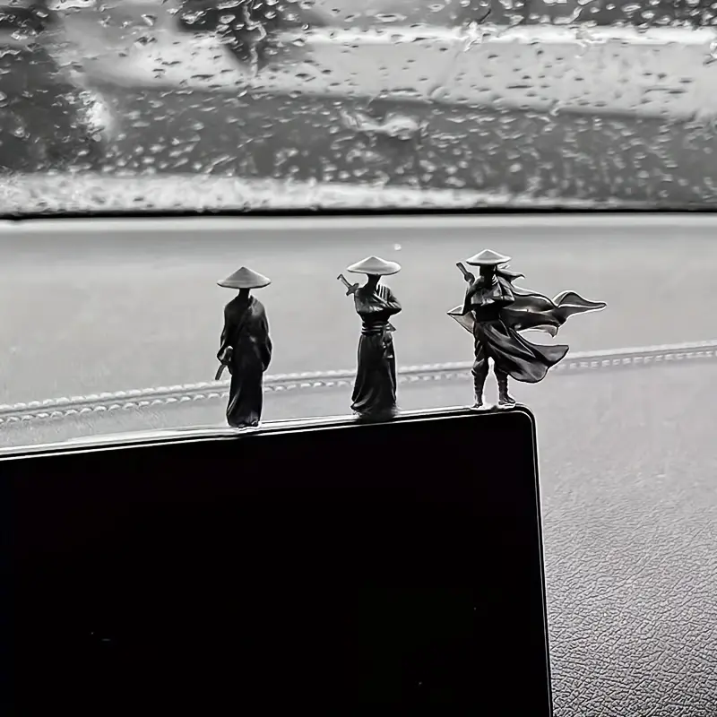 6pcs Chinese Ancient Style Martial Arts Healing Characters Sculptures Plastic Jianghu Knight Car Window Dashboard Ornaments Home Office Desktop Decoration, Car Interior Decoration, Cultural Crafts for Christmas Collectible Figurines