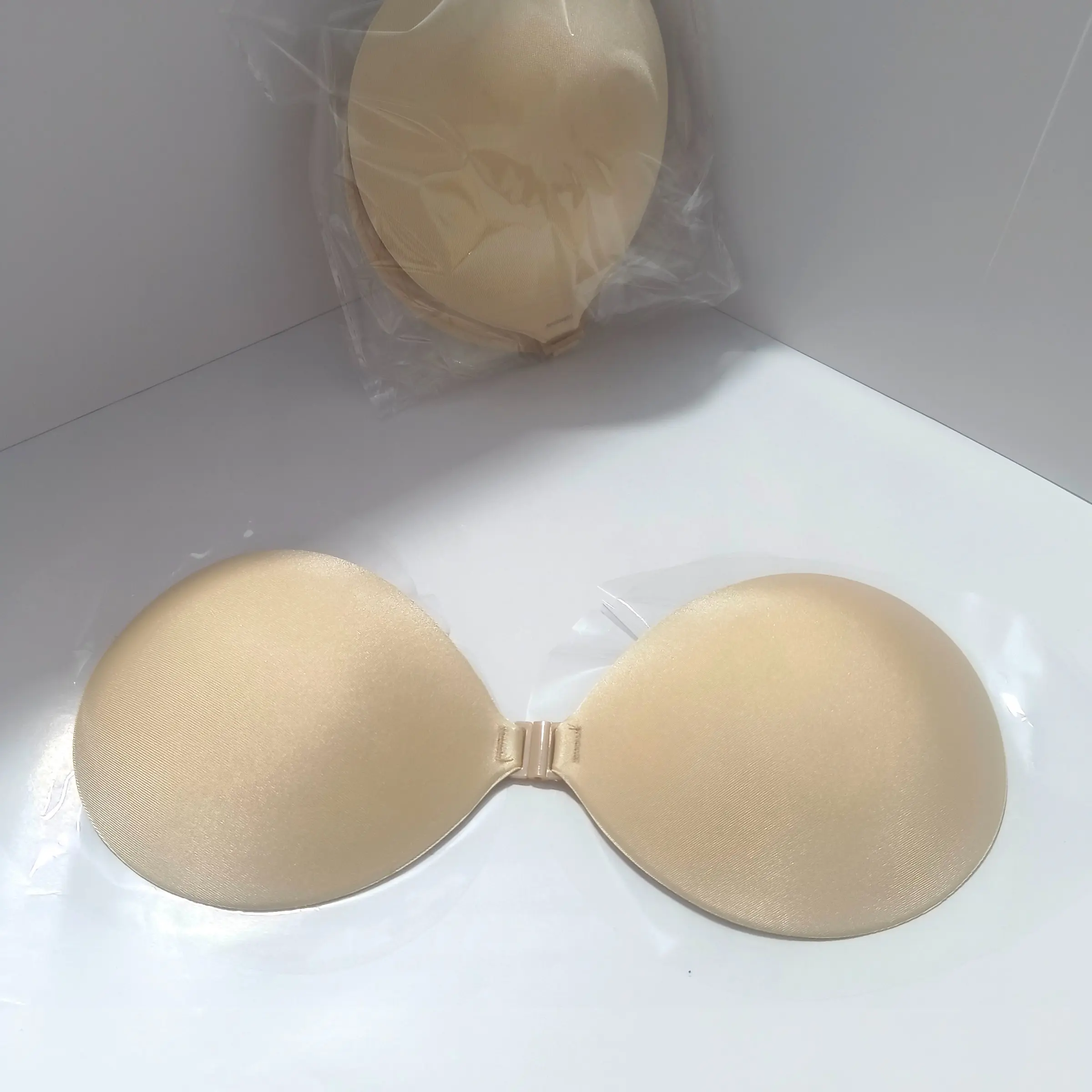 bra cups for backless dresses khonts,Women's Silicone Sticky Bra Cups Invisible Strapless Bralettes Push up Self Adhesive Pads Sticky for Backless Dress Black M