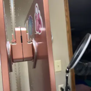 RIKI Suction Cup for RIKI SKINNY Makeup Mirror - Mount your Mirror on Any Glass Surface with Strong Adhesive and Silicone Clip