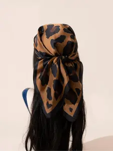 Leopard Print Square Scarf, Casual Versatile Hair Accessories for Women & Girls, Minimalist Headwear Suitable for Thick Hair