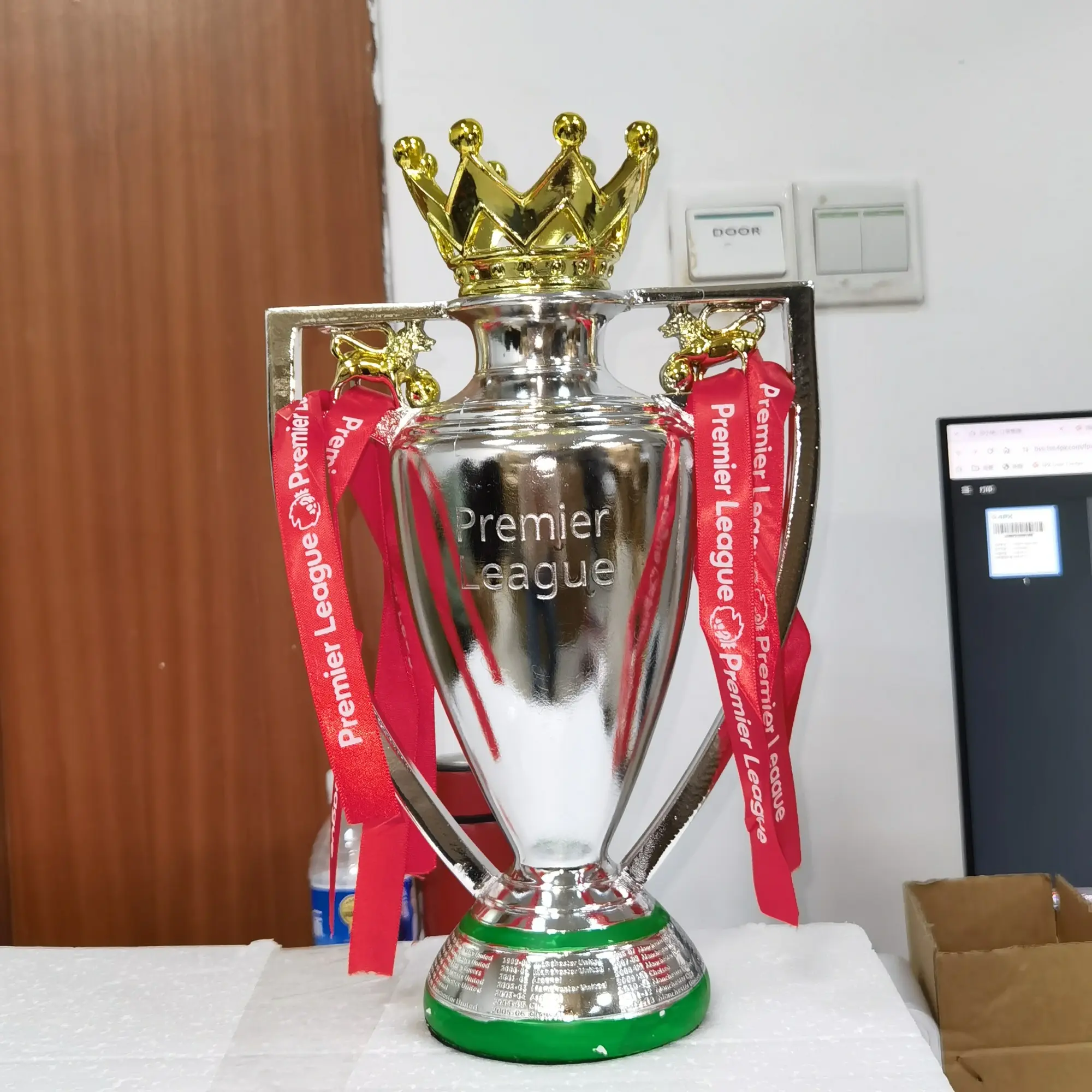 Premier League Champions Trophy, 33cm Resin Football Cup, World