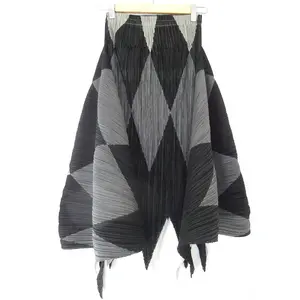 Pre-owned Issey Miyake Polyester Small Leather Goods PLEATS PLEASE Argyle Pleated Skirt