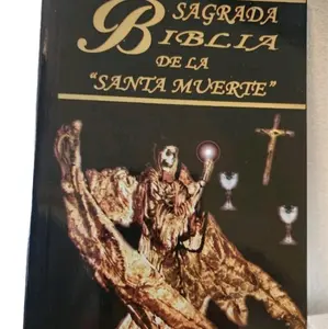 Sagrada Biblia de la Santa Muerte