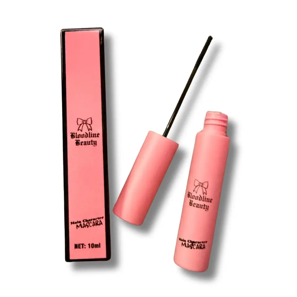 MAIN CHARACTER MASCARA