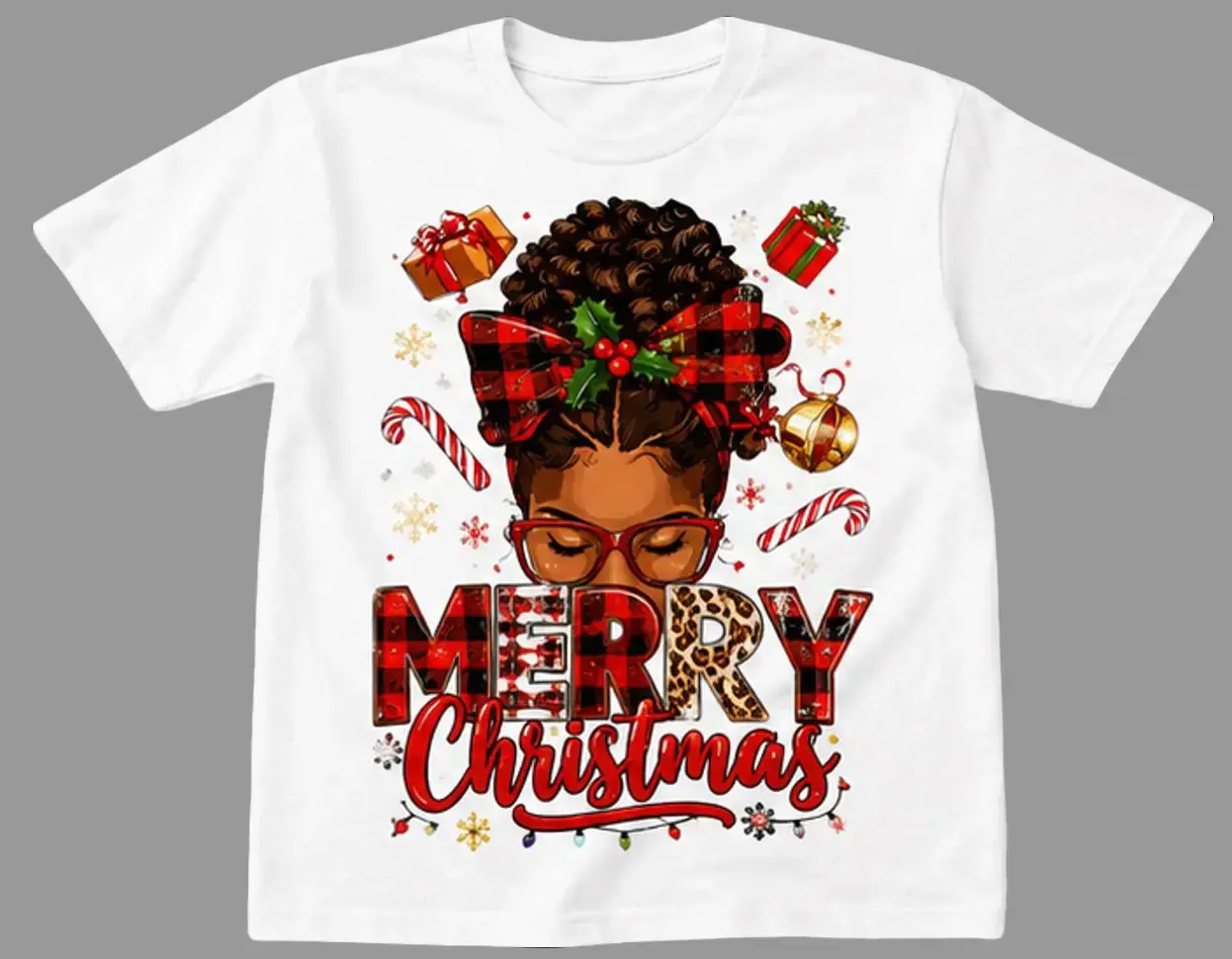 Christmas Graphic T-Shirt with Plaid Leopard Bow, Casual Short Sleeve Round Neck Holiday Tee for Men & Women, Shortsleeve, Stylish