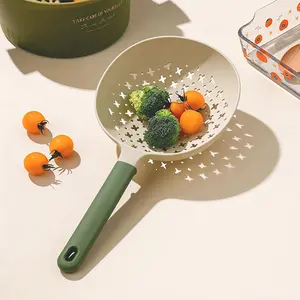 Kitchen Strainer Spoon, Large Plastic Long Handle Colander for Noodles Dumplings, Heat Resistant Kitchen Utensil, Baking Accessories, Kitchen Utensils Gadgets