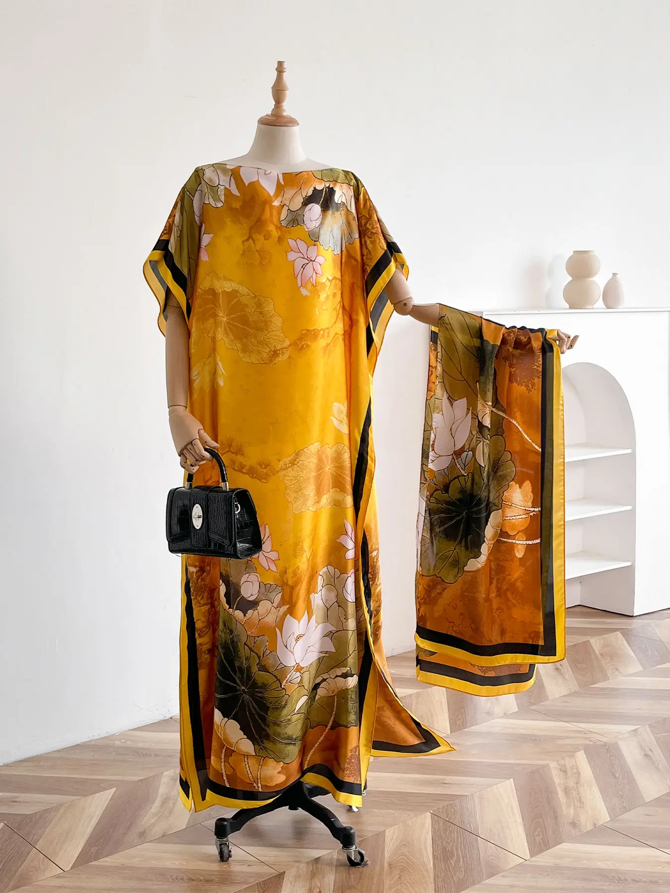 Elegant Floral Print Long Robe with Headscarf, Thin Woven Fabric for All Seasons, Perfect Beach Cover-Up and Sun Protection, Beach Coverups, Summer Coverup