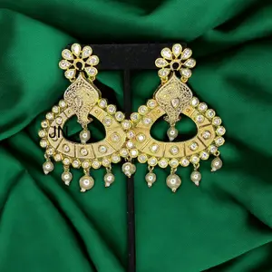 Teyani Kundan Earrings - Beautiful Design