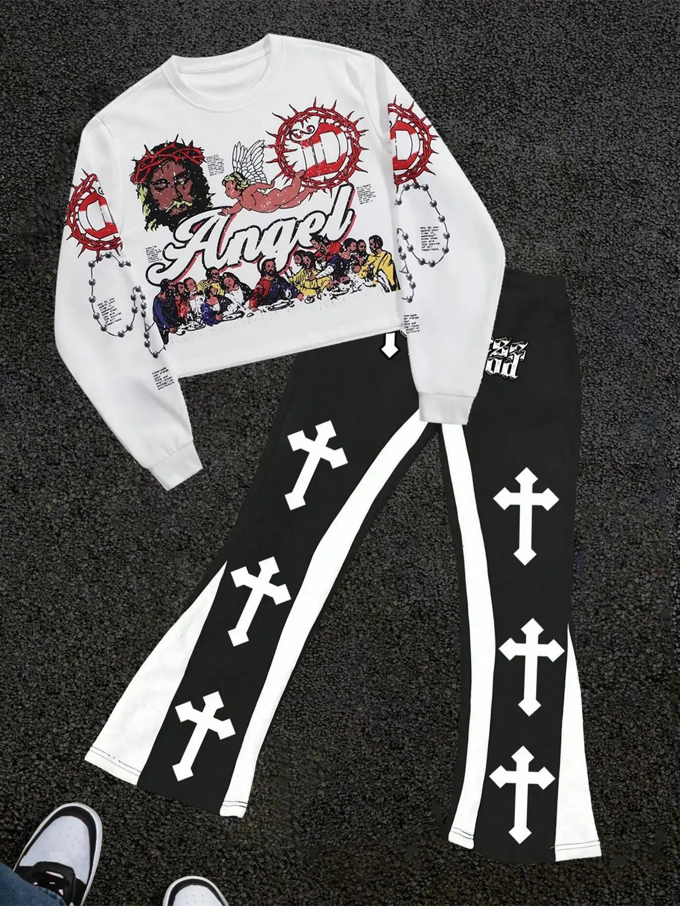 Men's Cartoon Print Sweatshirt & Drawstring Waist Flare Leg Pants Two-Piece Set, Regular Fit Casual Round Neck Long Sleeve Pullover & Pocket Trousers