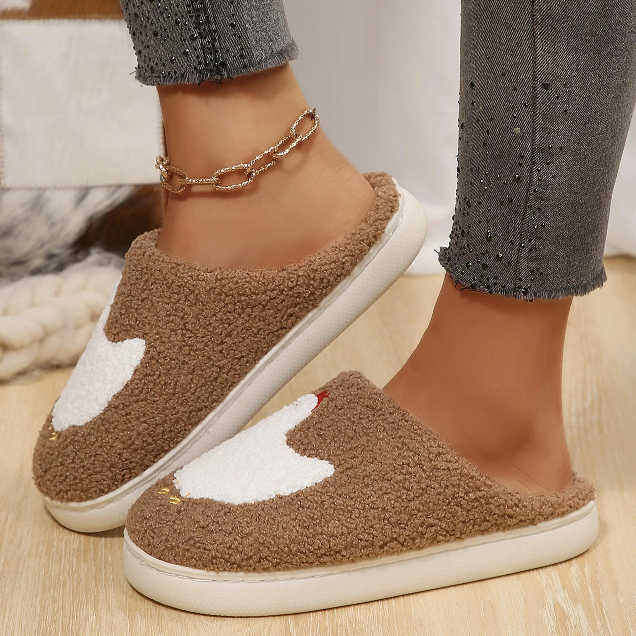 Women's Cozy Fuzzy Slippers Cartoon Chick Indoor Soft Comfortable Warm House Slippers Non-Slip Outsole