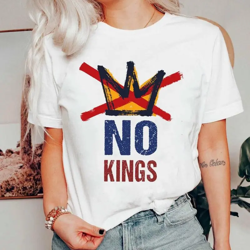 Women's NO KINGS Anti-Authoritarian Protest Round Neck Short-Sleeve T-Shirt - Casual Streetwear Top, Democracy Not Monarchy Political Tee