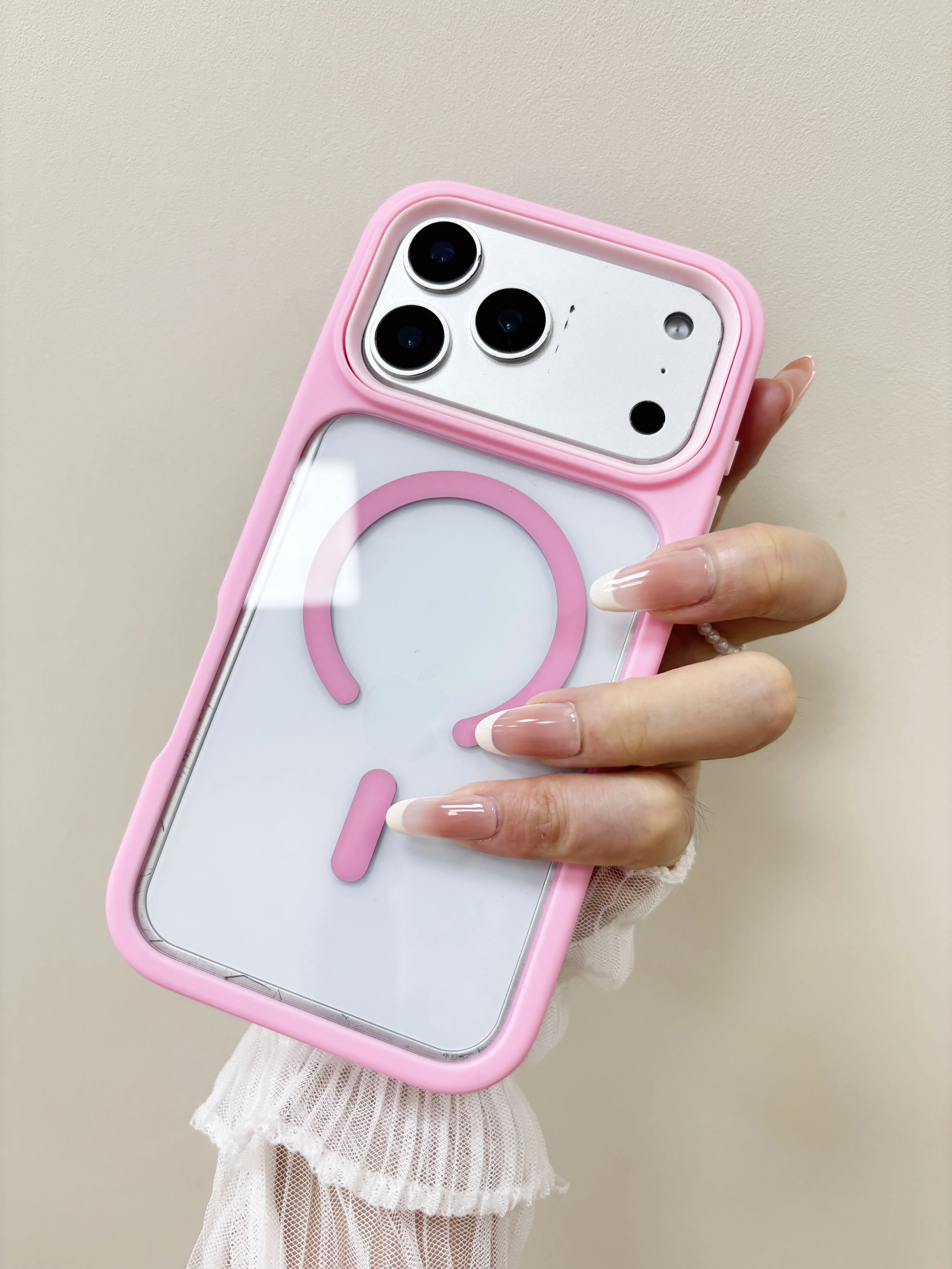 Magnetic Shockproof Clear Phone Case with Built-in Cushion Bumper Anti-Drop Protection Transparent Design