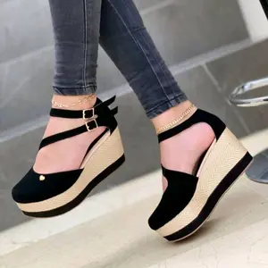 Flor Sandal Platform Shoe with 8 cm Height Comfortable Design Beaded Decorative Elements Footwear for Girls Women Summer Flatform Parent