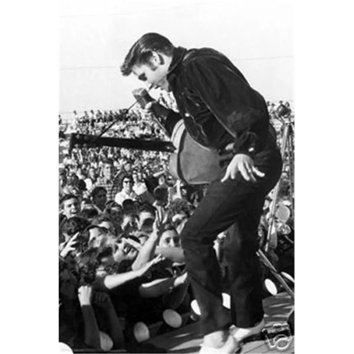 212 MAIN Elvis Presley Live Show Artistic Collectible Poster, 24x36 in Large Photo Print, Wall Decoration (2953-MU)