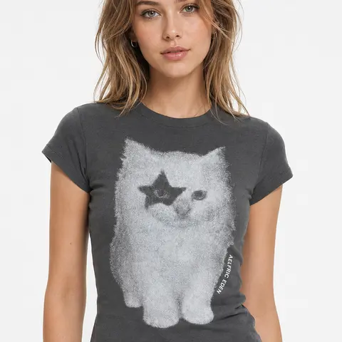 Aelfric Eden Cat Airbrush Baby Tee Slim Cropped Fit Cat Airbrush Print with Star Eye Soft Cotton Fabric Y2K Cute Streetwear Women Top