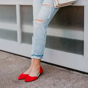 Red pointed flat-Vixen