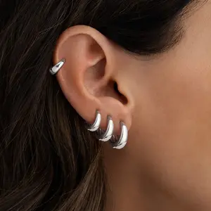 Dearmay Small Hoop Earrings Set for Women, Mini Chunky Huggie Hoop Earring Hypoallergenic Stackable Earrings for Multiple Piercing Dainty Cartilage Earring Zircon Earrings for Women Jewelry Gift