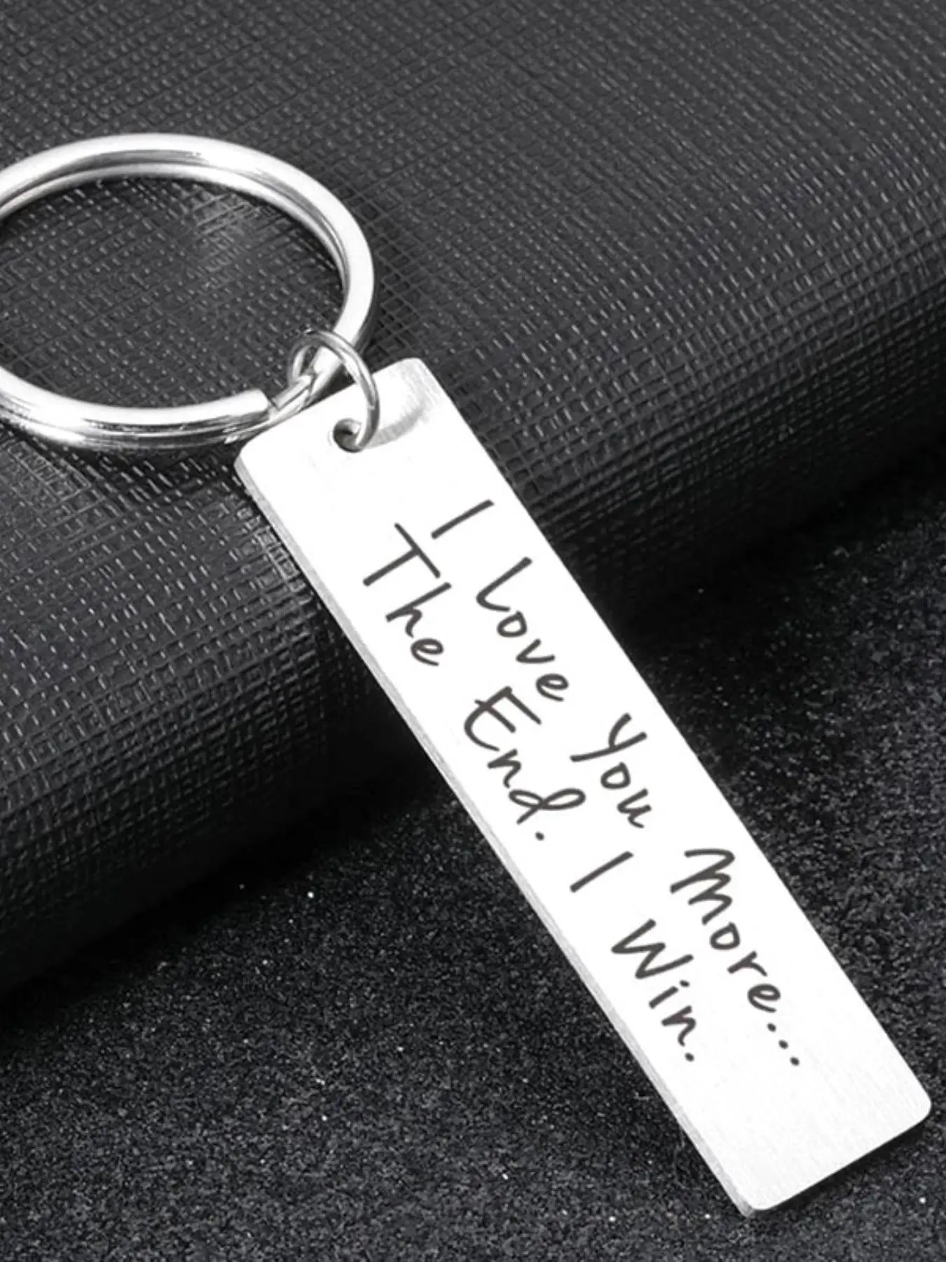 Fashion Rectangular Alphabet Keychain, Casual Simple Accessory, Stainless Steel Material, Fashion All-match Letter Pattern Design Metal Keychain for M