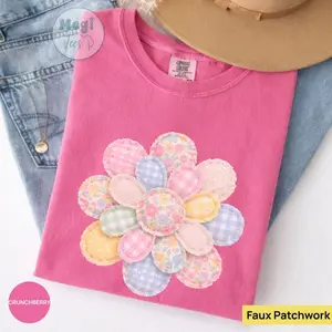 Comfort Colors® Faux Quilted Patchwork Daisy Shirt Floral Graphic Tee Vintage Aesthetic Flower Top Cottagecore Patchwork Tee Spring Shirt