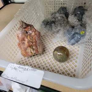 Lychee Gems Crystal-2A1   Live Claim or Intuitive Crystal Bundle - Unique Gift for Any Occasion - Thoughtful Selection by Lychee Team - Personal Significance & Distinctive Present