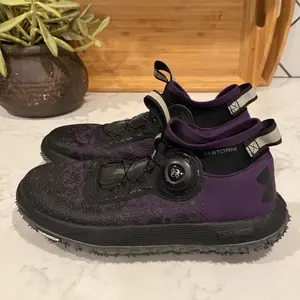 Under Armour UA Fat Tire 2 Running Purple black ortholite comfortable