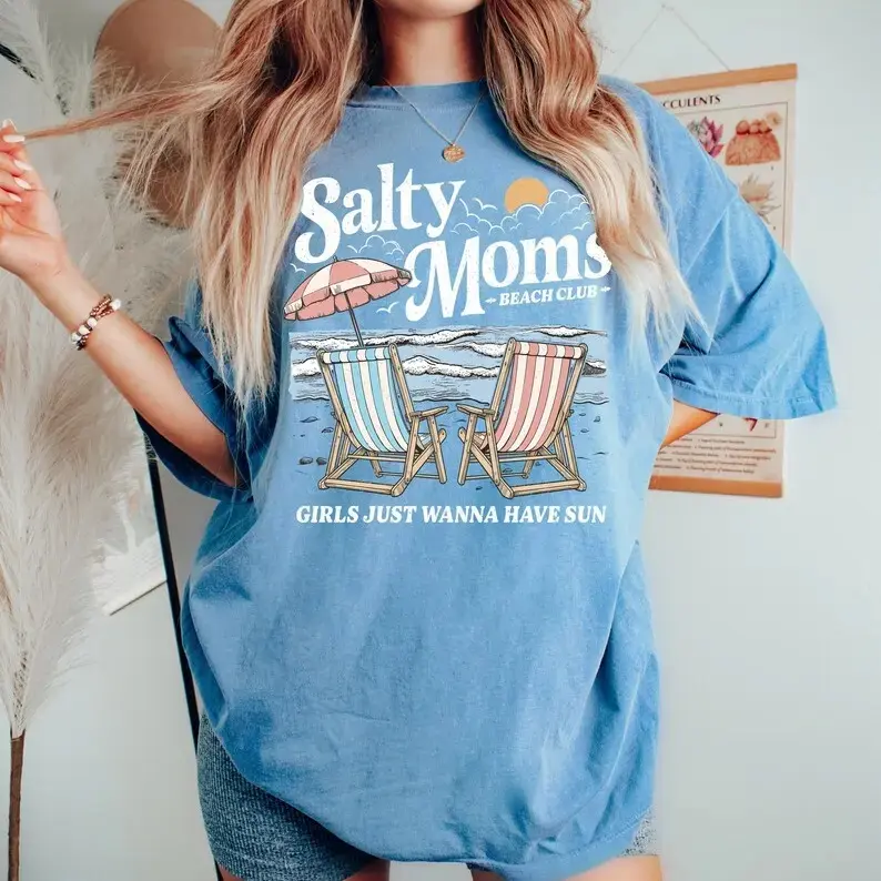 Comfort Colors Beach T-Shirt - Salty Moms Beach Club TShirt, Summer Vibes Shirt, Aesthetic Beach T-shirt, Girls Trip Shirt, Gift For Mama Gift Graphic Tee