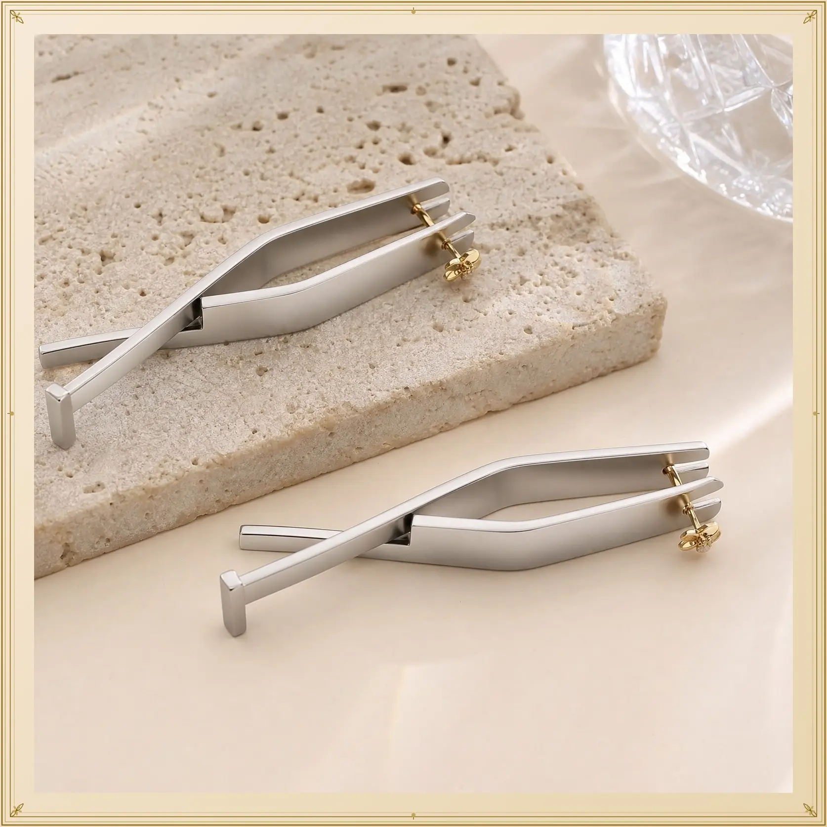 Threadless Jewelry Removal Tool for Flat Back Earrings, Labret Studs & Nose Studs – Stainless Steel Separator Tool