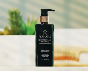 MOISTURE-LOCK SHAMPOO