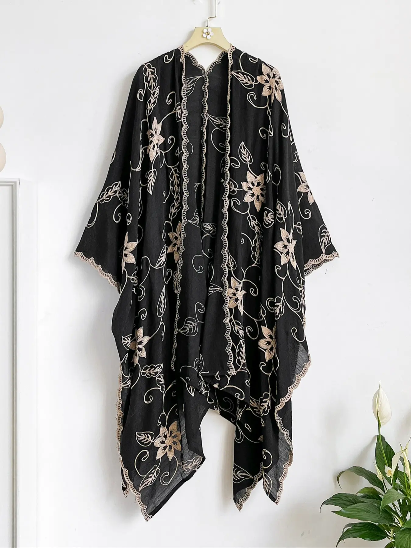 Style 2: Black