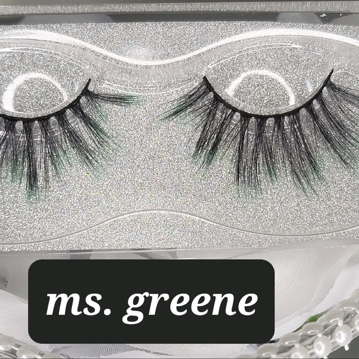 Ms Green strip lashes