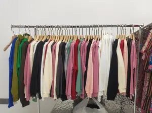Sweatshirt 29.9 pieces 39.9 two pieces 49.9 three pieces 59.9 four pieces