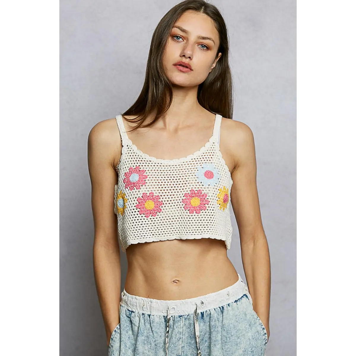 POL U-Neck Cropped Crochet Cami with Floral Embroidery Detail