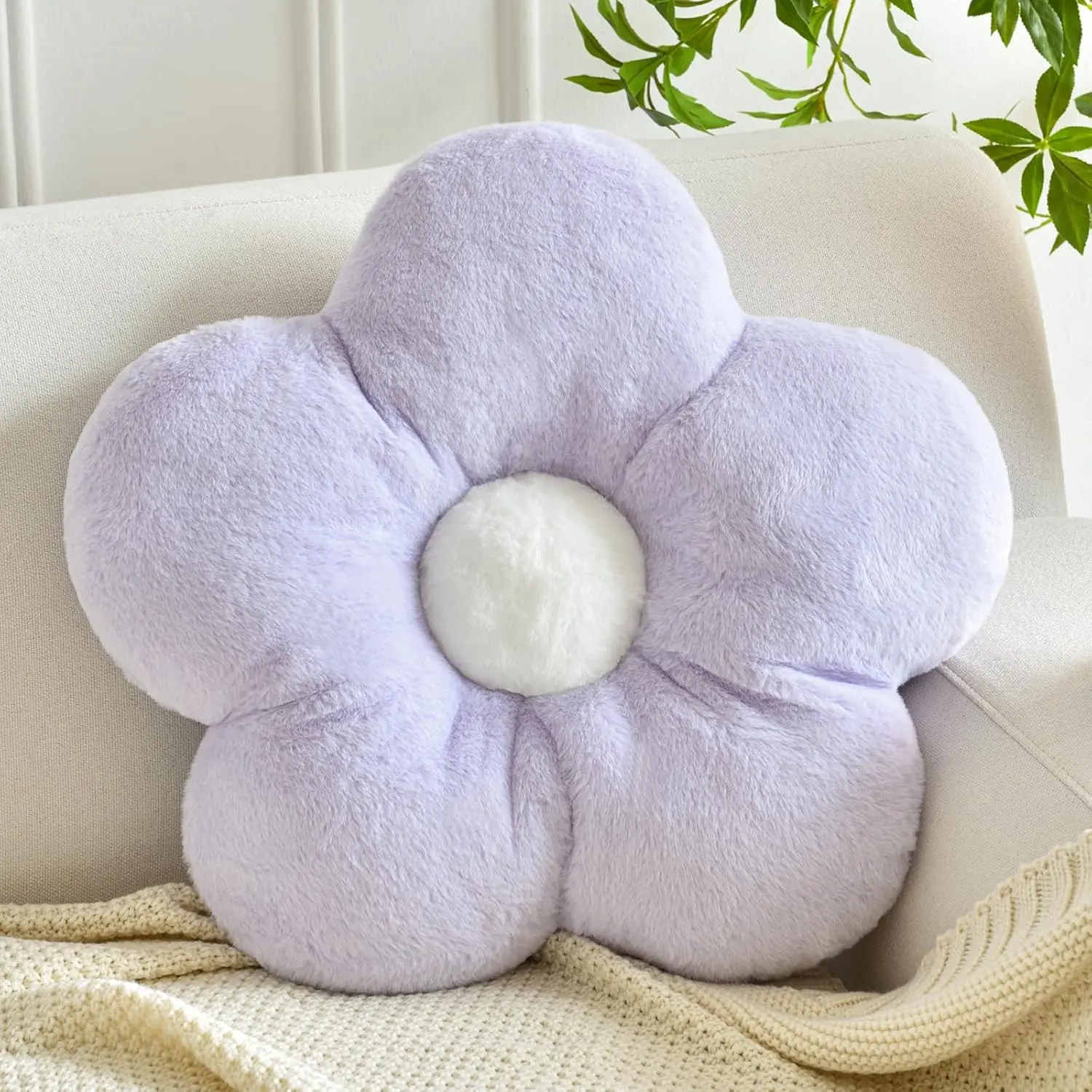 Flower Pillows, Soft Flower Shaped Pillow with Home Decorative for Couch Chair Bed,Flower Floor Throw Pillows for Adults Bedroom Living Room (Lavender Purple, 15 Inches)