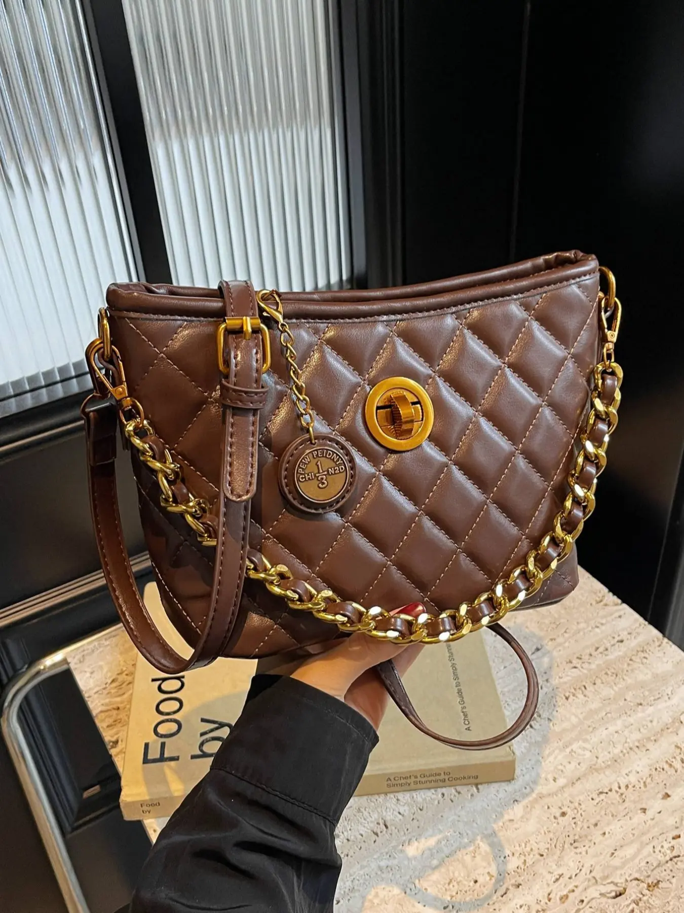 Water Bucket Casual Embroidered Stitching Square Bag Chain Women's Bag Vintage Shoulder Bag Trendy, Stylish & Functional Design