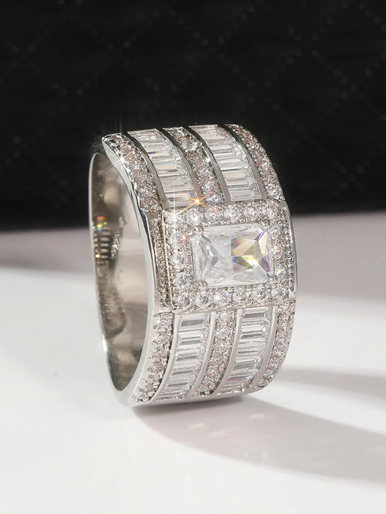 Luxury Engagement & Wedding Ring, Fashionable Geometric 3D Couple Memory Ring, Stylish Party Gift for Couples