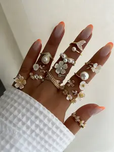 13-Piece Fashion Pearl Flower Ring Set, Elegant Rhinestone Tail Stackable Rings, Women's Daily Wear Jewelry Gift, Dainty Stacking Rings