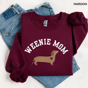 Dachshund Weenie Mom Sweatshirt, Funny Wiener Dog Lover Crewneck for Women, Cozy Fall Pullover with Cute Sausage Dog Graphic, Perfect Gift for Dachshund Owners - HARSIN