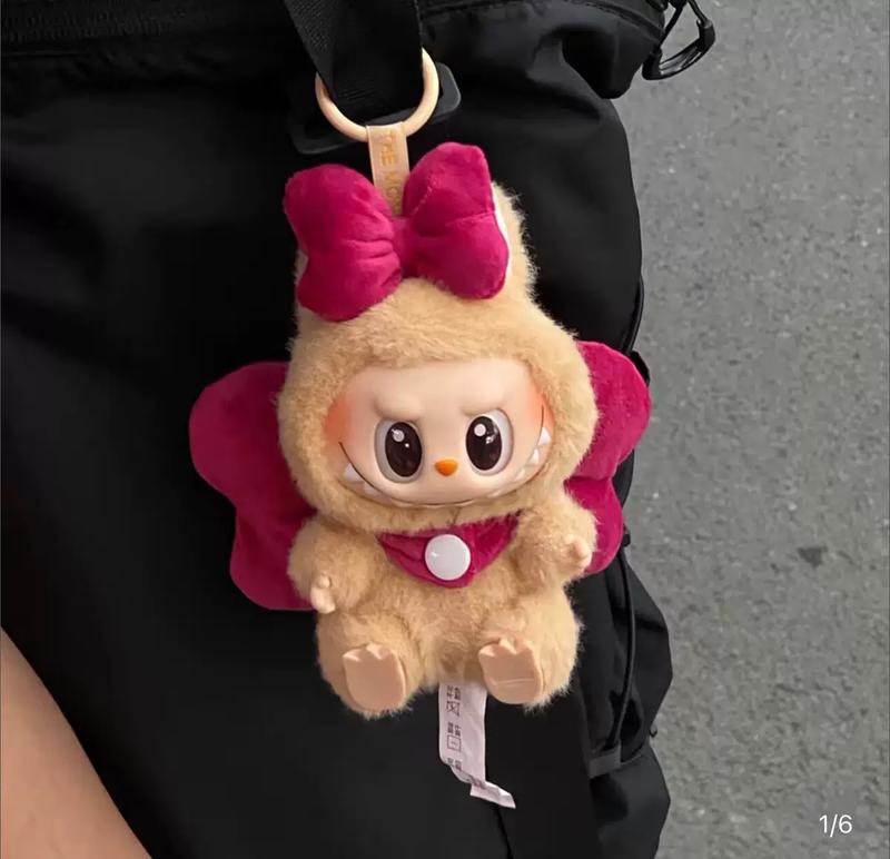 Labubu V3 THE MONSTERS Big into Energy Series- Vinyl Plush Pendant Blind Box keychain+clothing