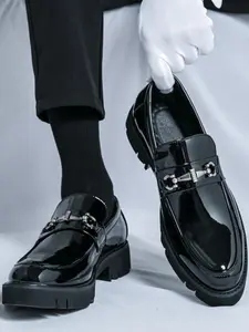 Men's Fashionable Solid Color Loafers, Casual Comfortable Round Toe Slip-on Flat Loafers for Daily Wear, Lightweight Breathable Shoes for Men, Footwear