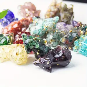 Colorful Wolf Shaped Ornament, Cute Animal Design Desktop Decoration, Home Decor Accessory for Living Room Bedroom Office, Collectible Figurines